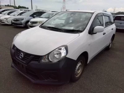 Nissan AD
