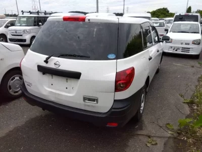 Nissan AD