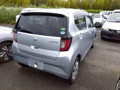 Daihatsu MIRA E S
