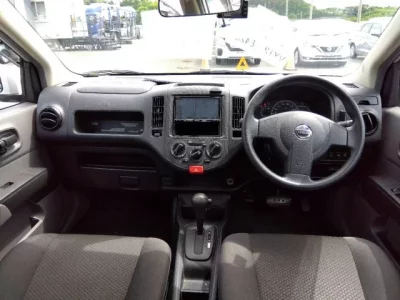 Nissan AD