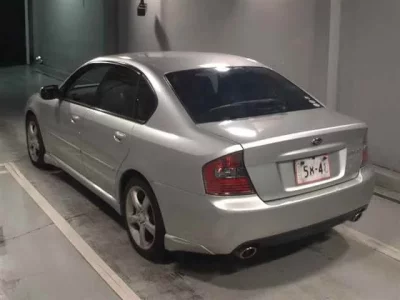 Subaru LEGACY B4