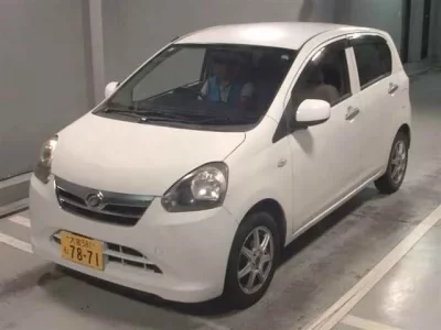 Daihatsu MIRA E S