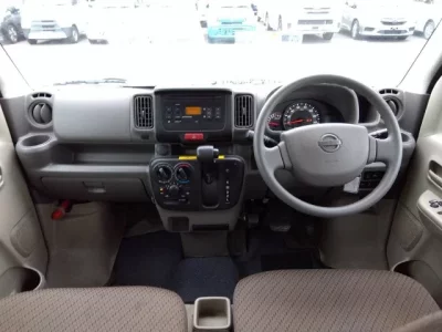 Nissan CLIPPER VAN