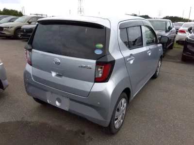 Daihatsu MIRA E S
