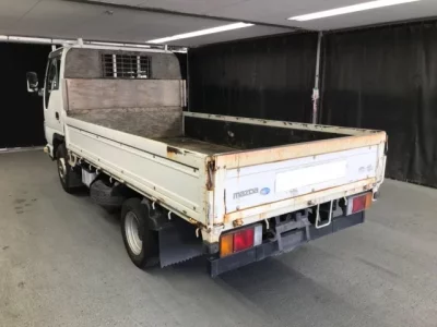 Mazda TITAN
