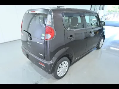 Suzuki MRWAGON
