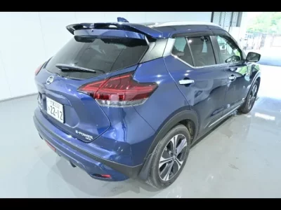 Nissan KIX