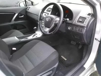Toyota AVENSIS WAGON