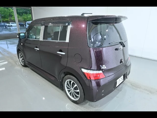 Toyota BB