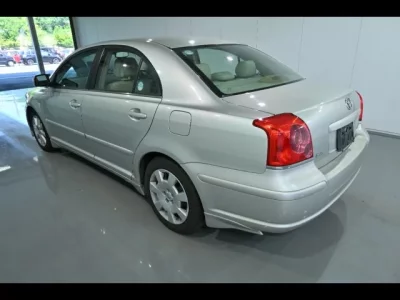 Toyota AVENSIS SEDAN