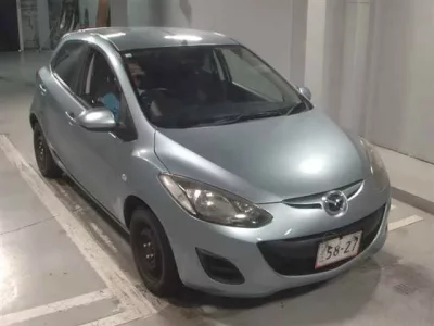 Mazda DEMIO