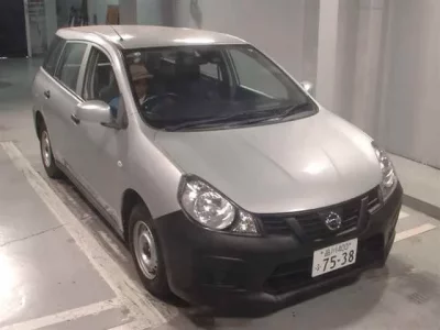 Nissan AD