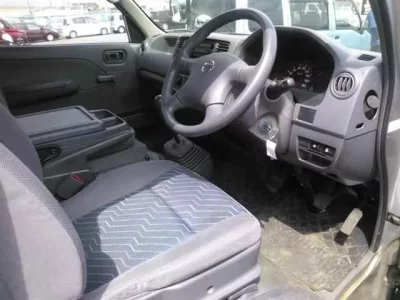 Nissan CARAVAN VAN