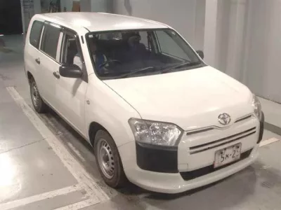 Toyota SUCCEED