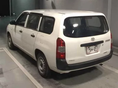 Toyota SUCCEED