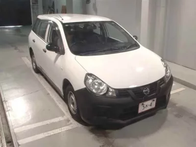 Nissan AD