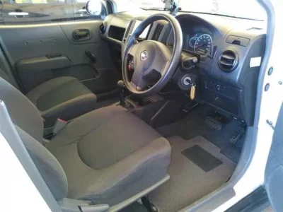 Nissan AD
