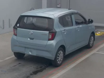 Daihatsu MIRA E S