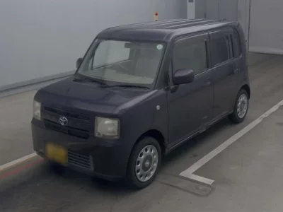 Toyota PIXIS SPACE