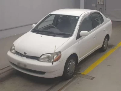 Toyota PLATZ