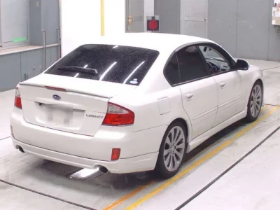 Subaru LEGACY B4