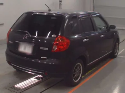 Mazda VERISA