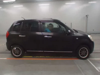 Mazda VERISA