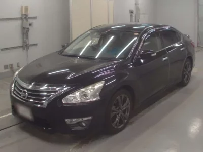 Nissan TEANA