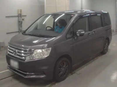Honda STEP WAGON