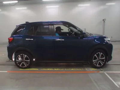 Daihatsu ROCKY