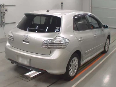 Toyota BLADE
