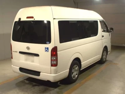 Toyota REGIUS ACE VAN