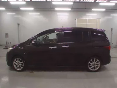 Nissan LAFESTA