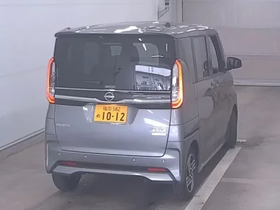 Nissan ROOX