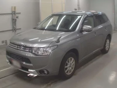 Mitsubishi OUTLANDER PHEV