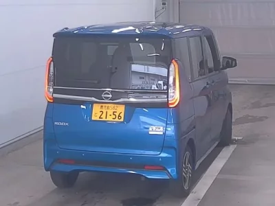 Nissan ROOX
