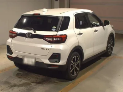 Daihatsu ROCKY