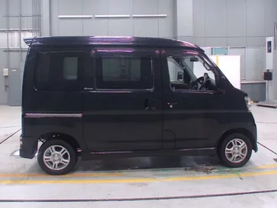 Daihatsu Atrai Wagon