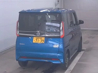 Nissan ROOX