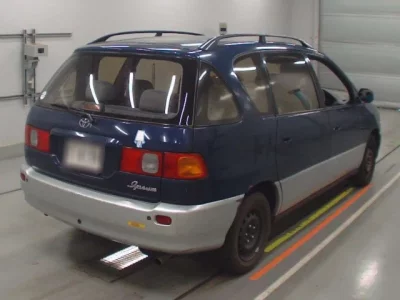 Toyota IPSUM