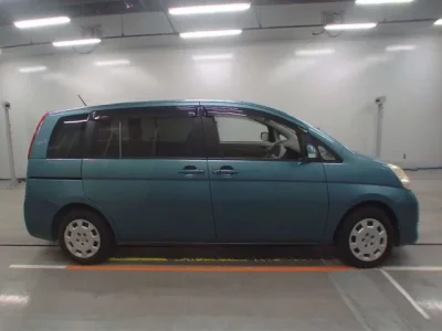 Toyota ISIS