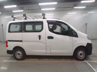 Nissan NV200