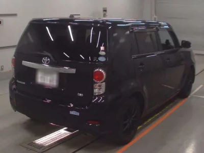 Toyota COROLLA RUMION