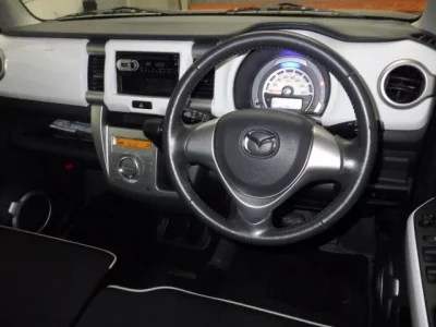 Mazda FLAIR