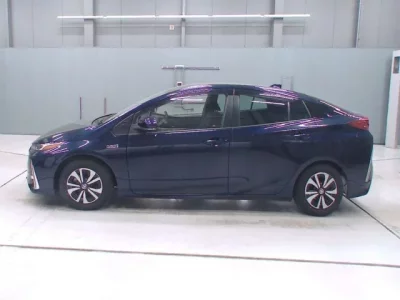 Toyota PRIUS PHV