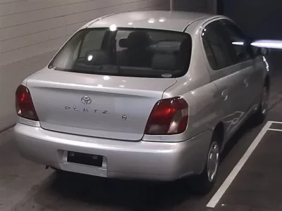 Toyota PLATZ