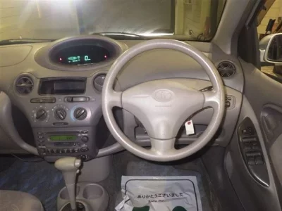 Toyota PLATZ