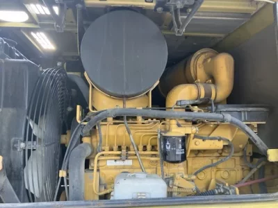 KOMATSU WA100-3