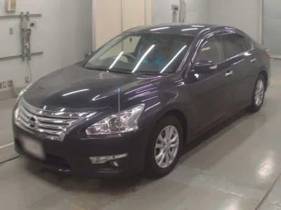Nissan TEANA
