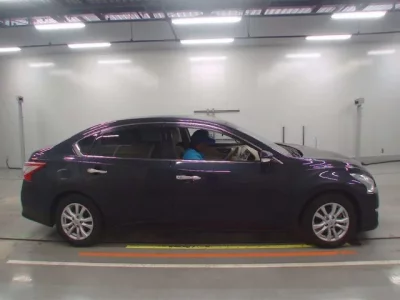 Nissan TEANA